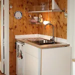 Skeisvegen By Interhome