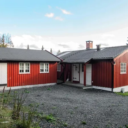 Skeisvegen By Interhome Svingvoll